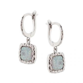 Earrings in 925 silver with white and blue opal