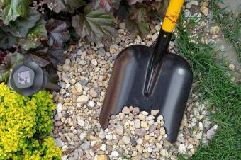 TORNADICA Ergonomic shovel with two interchangeable blades