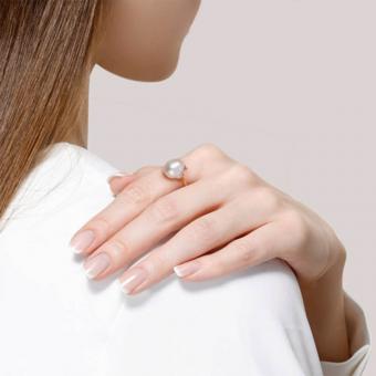 Sokolov ladies ring in 585 red gold with one pearl