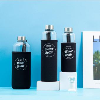 Water Bottle-SET: Trinkflaschen in 3 Größen mit Hüllen-Sets (schwarz+farbig)